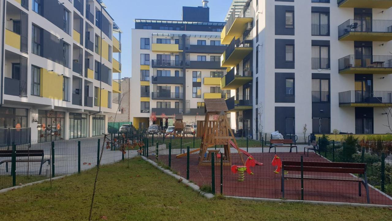Ultracentral 5* Boutique Hotel Style Apartment. Brand New. 2 Rooms. Spacious. Free Parking Клуж-Напока Екстериор снимка
