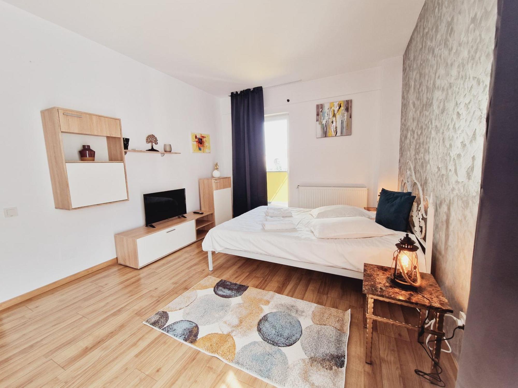 Ultracentral 5* Boutique Hotel Style Apartment. Brand New. 2 Rooms. Spacious. Free Parking Клуж-Напока Екстериор снимка